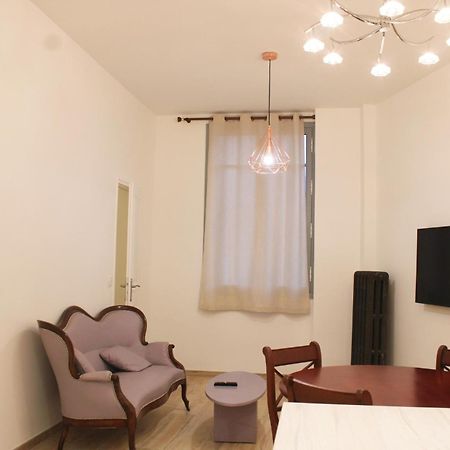 Versailles Direct Royal 4 Pers Apartment Exterior photo